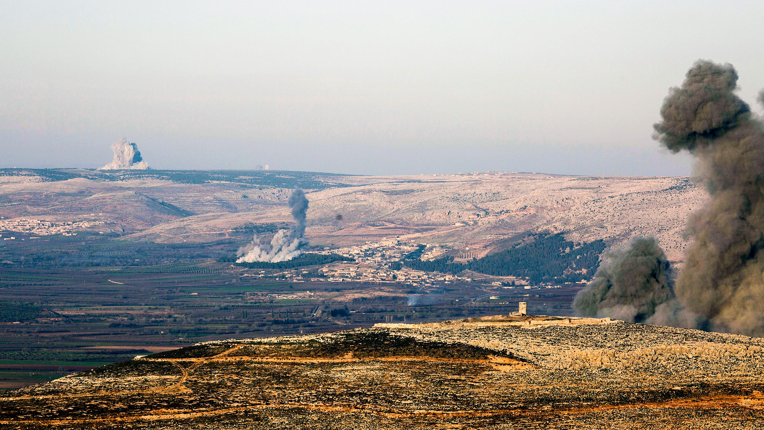 Bombs hit Efrin, Syria