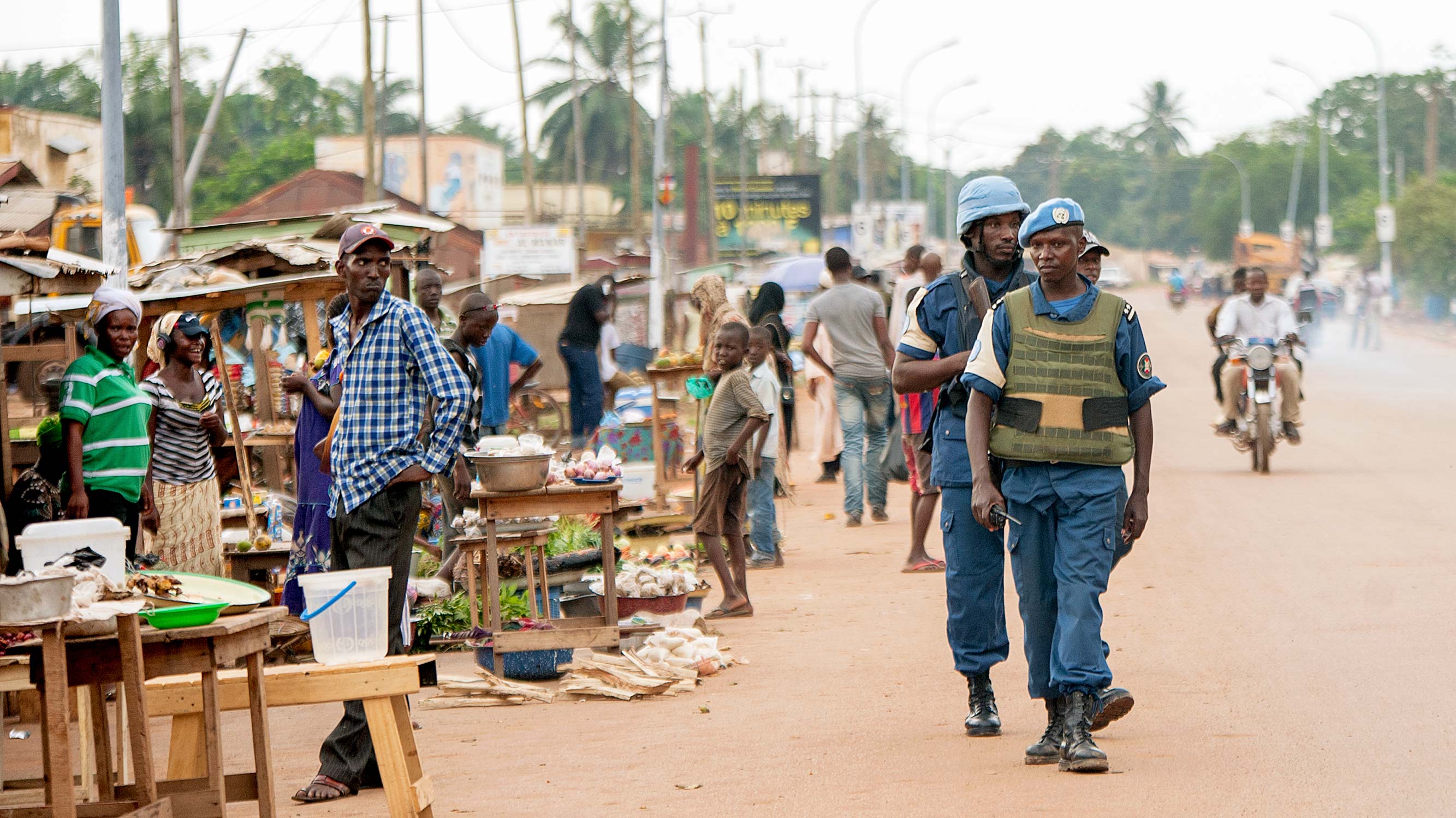 Minusca peacekeepers patrol PK5
