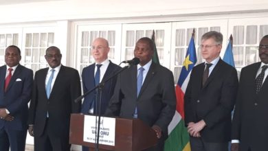 Central African Republic President Faustin-Archange Touadera announced on January 9, 2019 that peace talks between the government and armed groups would be held later in the month