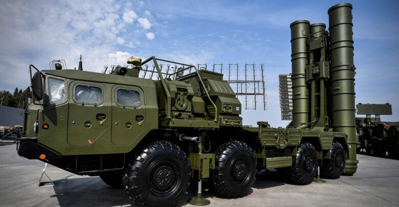 S-400 anti-aircraft missile launching system