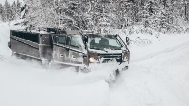 Oshkosh cold weather vehicle