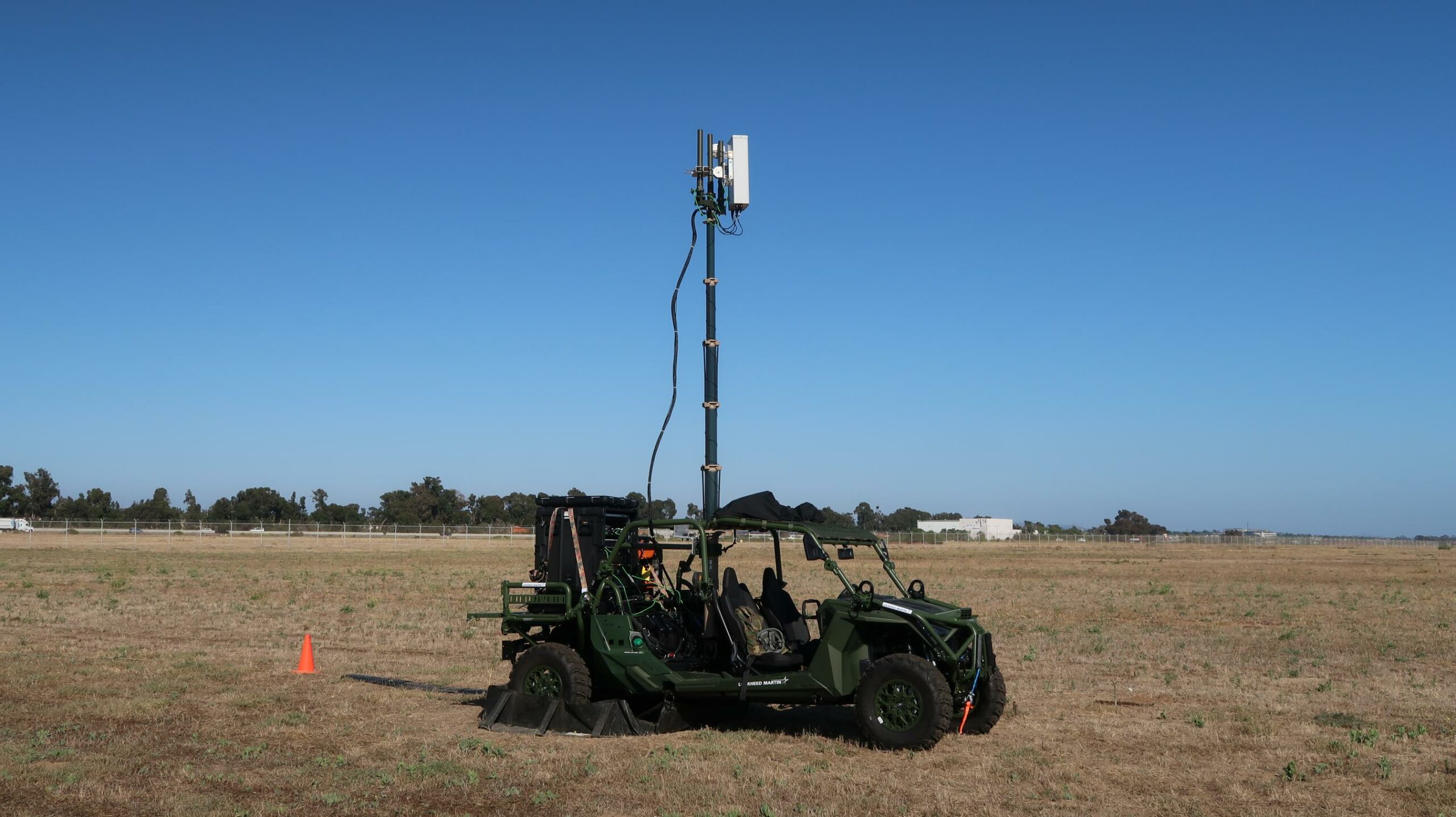 vehicle-mounted 5G systems