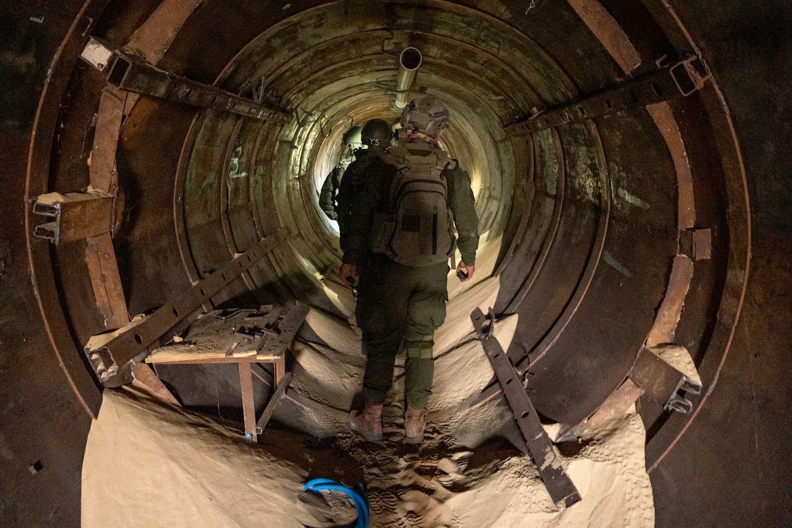 Israeli operatives