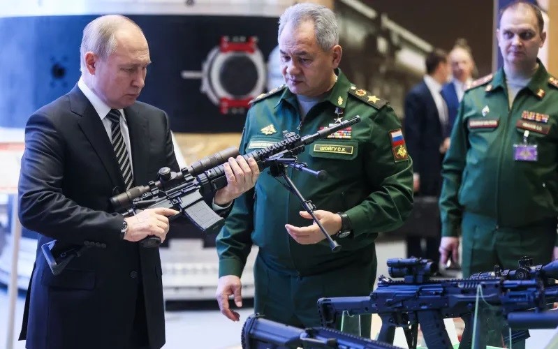 Russian weapons