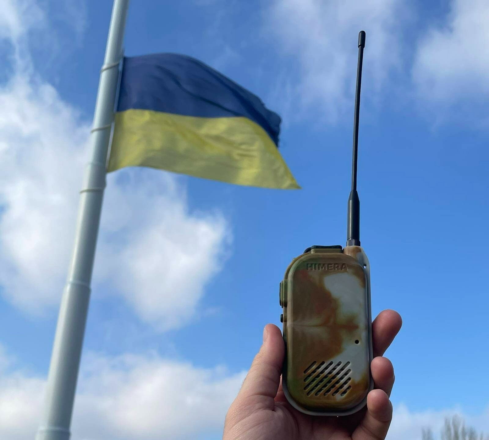 Himera has fielded thousands of secure tactical radios to the Ukrainian defense forces. Reticulate Micro's partnership with Himera is focused on delivering a cost-effective, resilient communications capability for the domestic and coalition defense markets. (Photo courtesy of Himera)