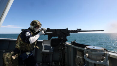 A British soldier uses a L11A1 Machine Gun