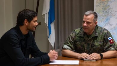 (From L) NestAI's Peter Sarlin and Chief of Defence, General Janne Jaakkola